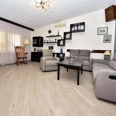 Holiday Goga Holiday home Sukosan