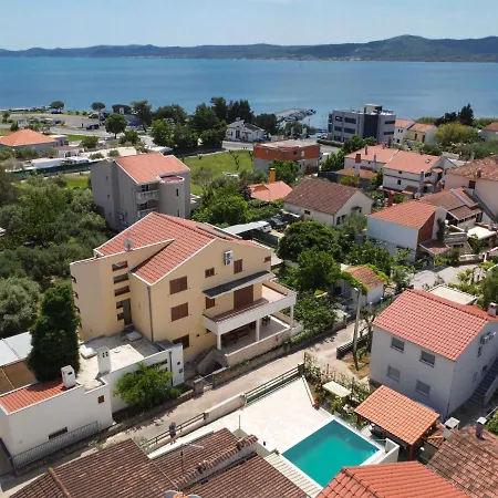 Сasa de vacaciones Goga By Interhome *